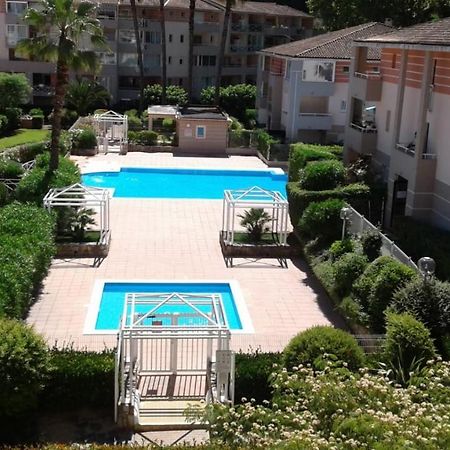 Apartamento Le Cyana Cagnes-sur-Mer Exterior foto